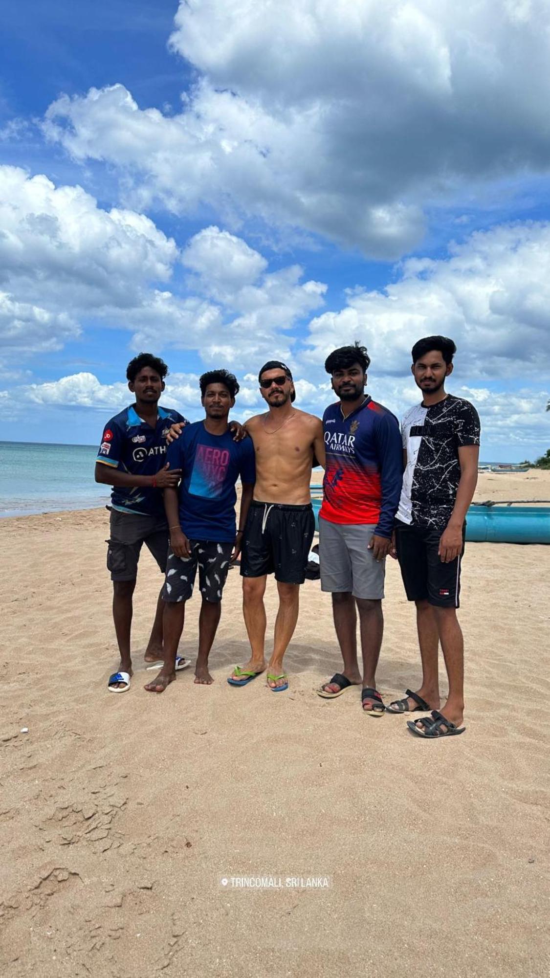 108 Palms Beach Resort Trincomalee Bagian luar foto