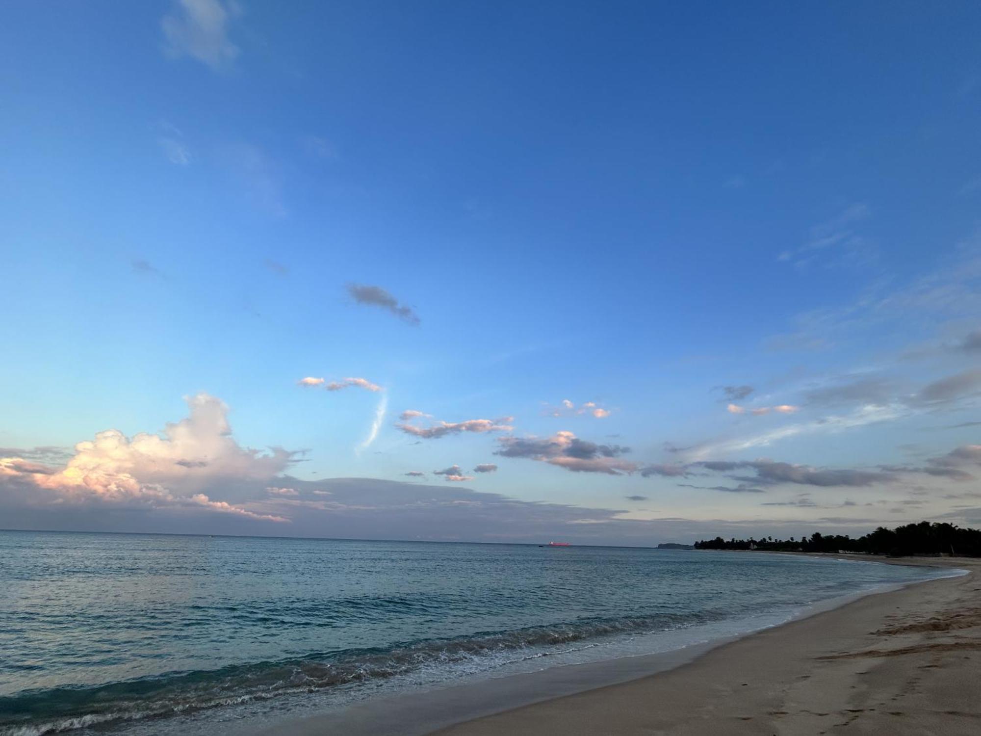 108 Palms Beach Resort Trincomalee Bagian luar foto