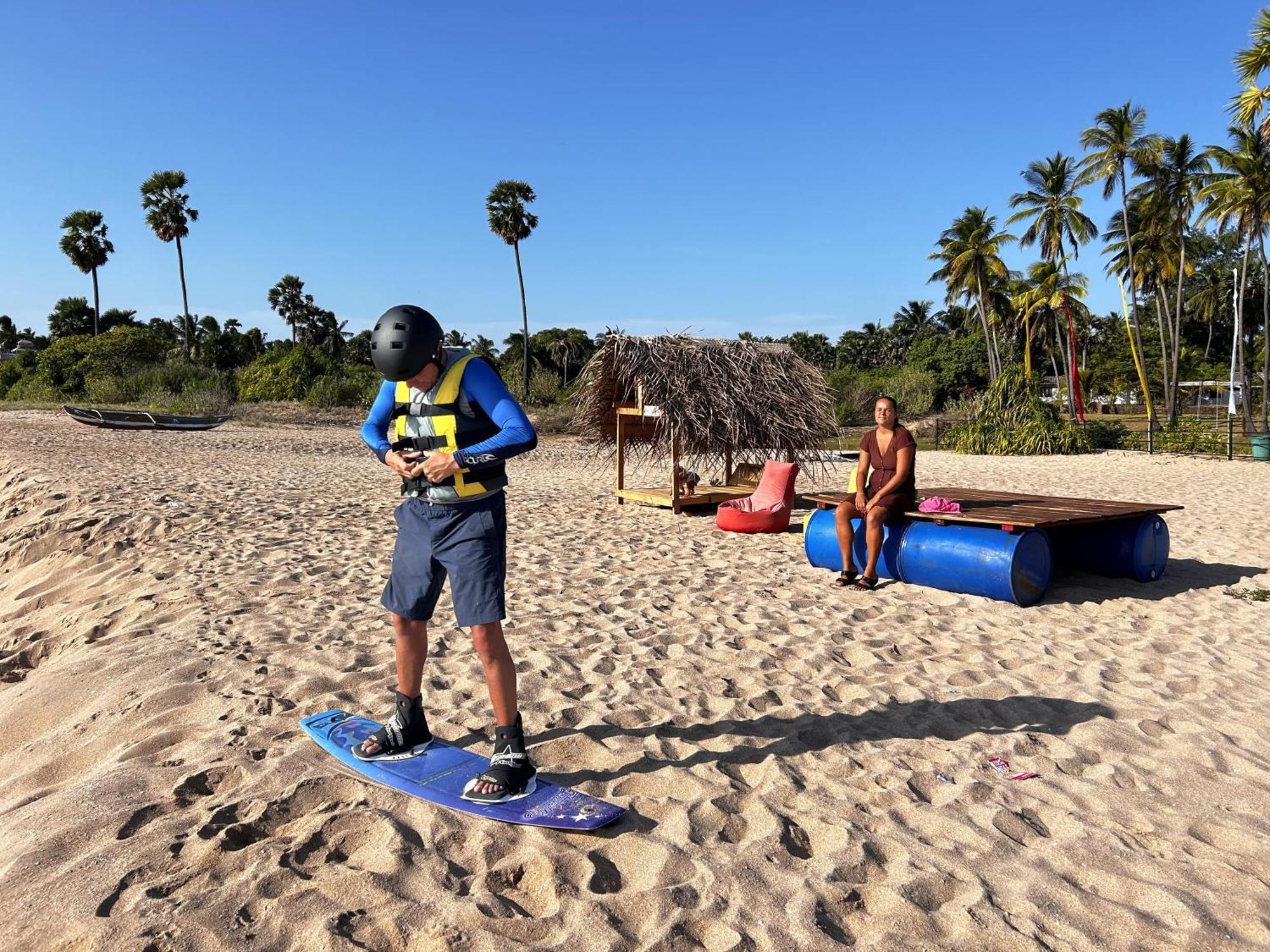 108 Palms Beach Resort Trincomalee Bagian luar foto